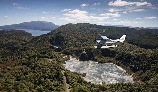 Rotorua Geothermal Scenic Flight