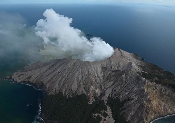 Active volcanoes in New Zealand